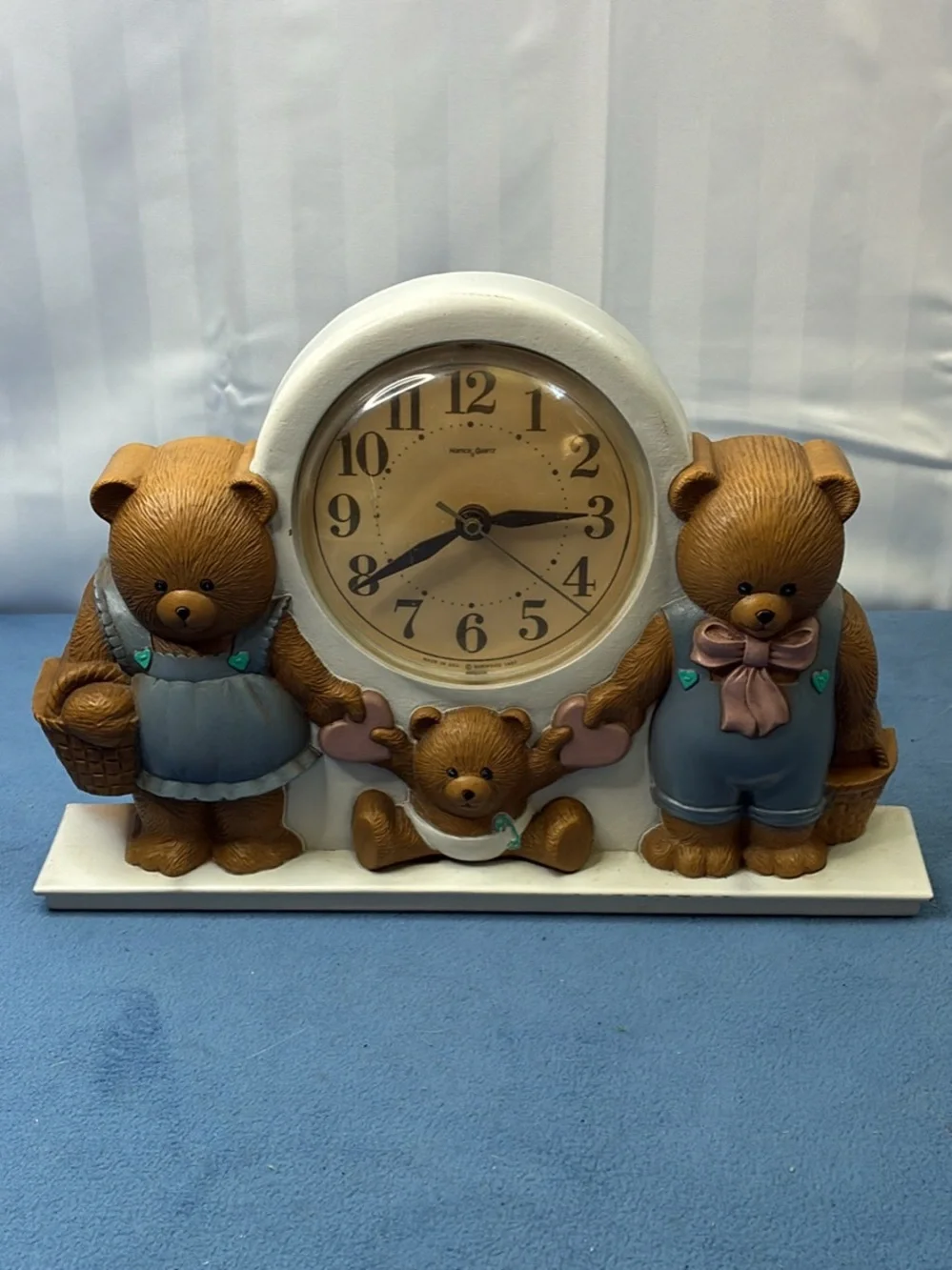 1987 Homco Burwood Teddy Bear Family Quartz Clock